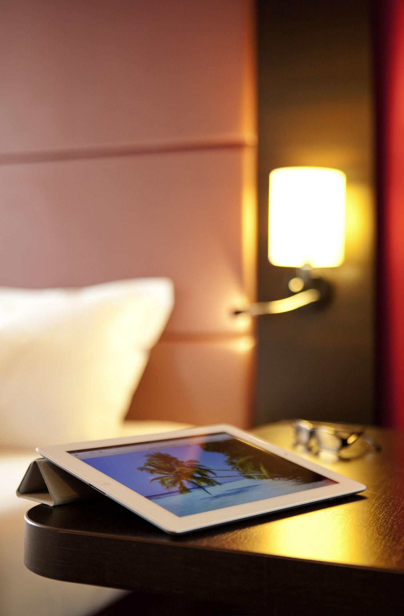 Ibis Styles Paris Pigalle Montmartre Bagian luar foto
