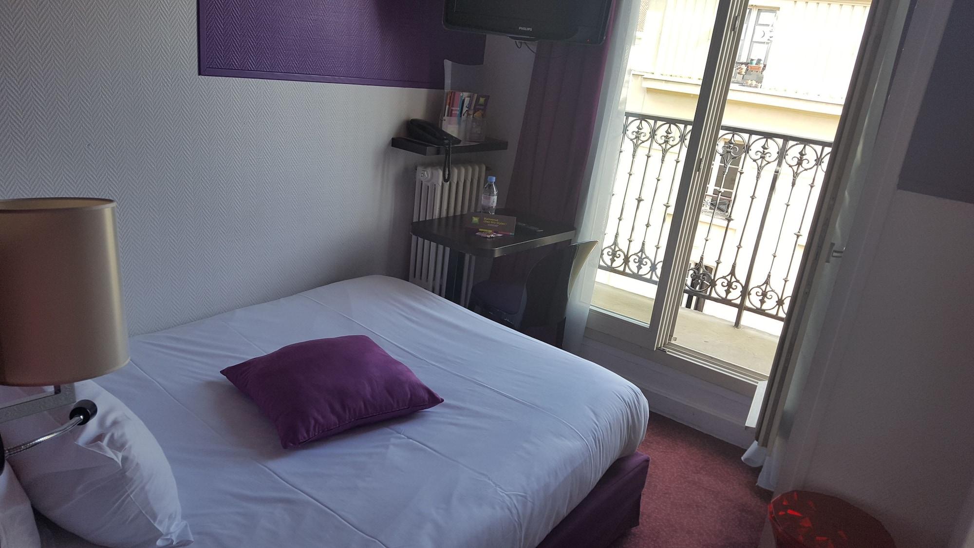 Ibis Styles Paris Pigalle Montmartre Bagian luar foto